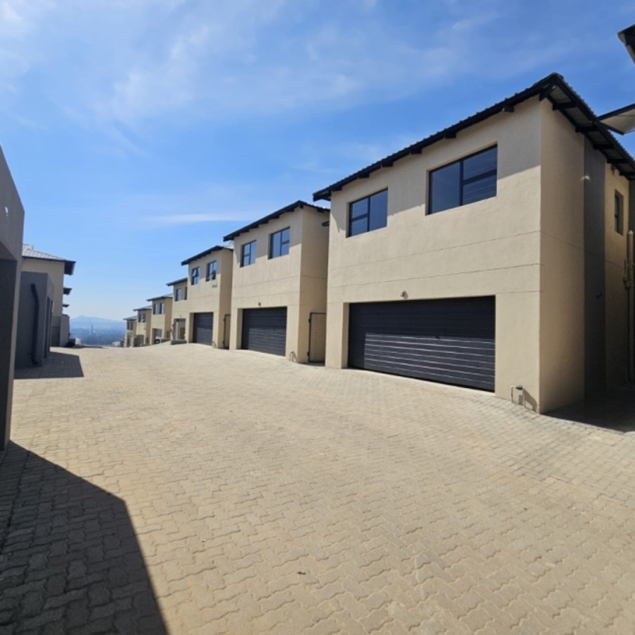 To Let 3 Bedroom Property for Rent in Cashan North West